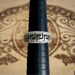 Sterling Silver Greek Key Band Ring – Size 7